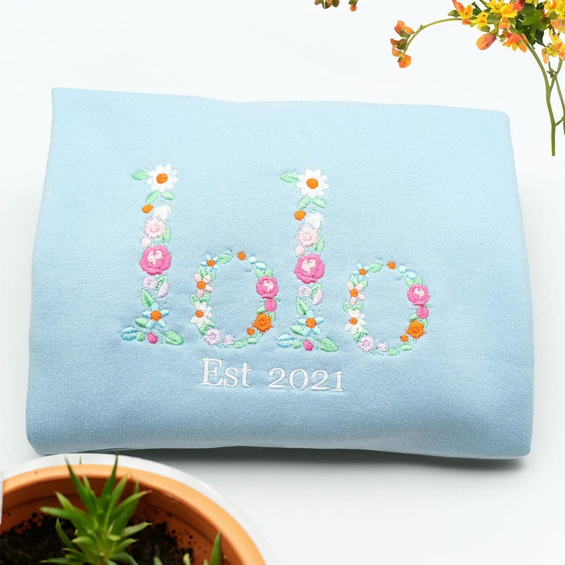 Custom Embroidered Floral Letter Sweatshirt, Custom Text Sweatshirt with Flowers, Personalized Christmas Gift, Custom Embroidered Crewneck