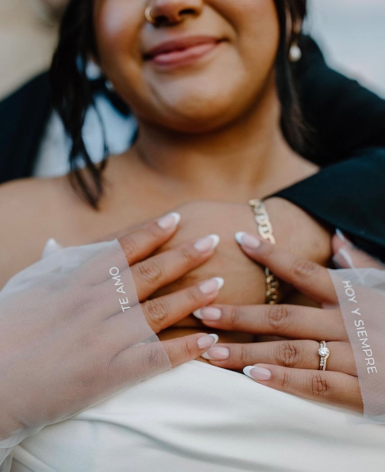 Custom Bridal Gloves, Personalized Tulle Fingerless Sleeves, Elegant Wedding Gloves