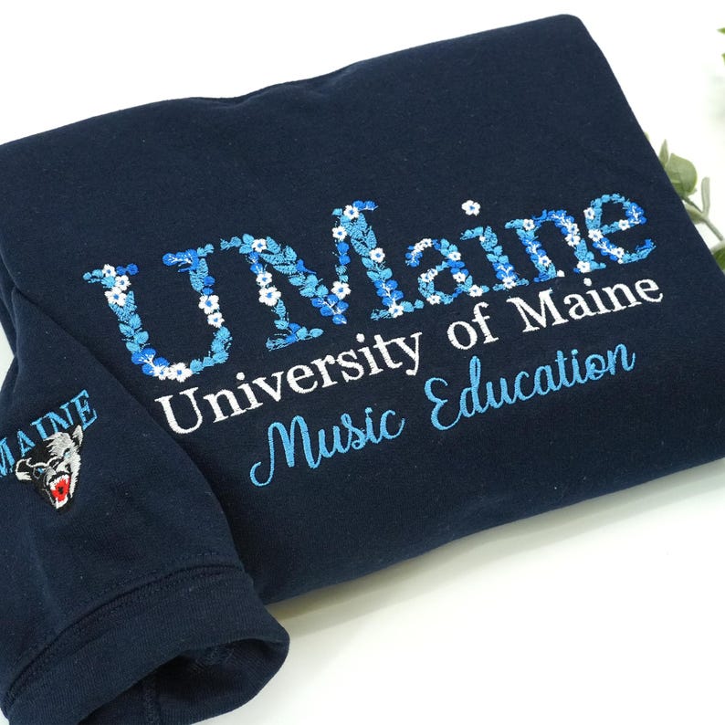 Custom College Floral Letter Embroidered Sweatshirt, Personalized University Sweatshirt, Graduation Gift for Besties