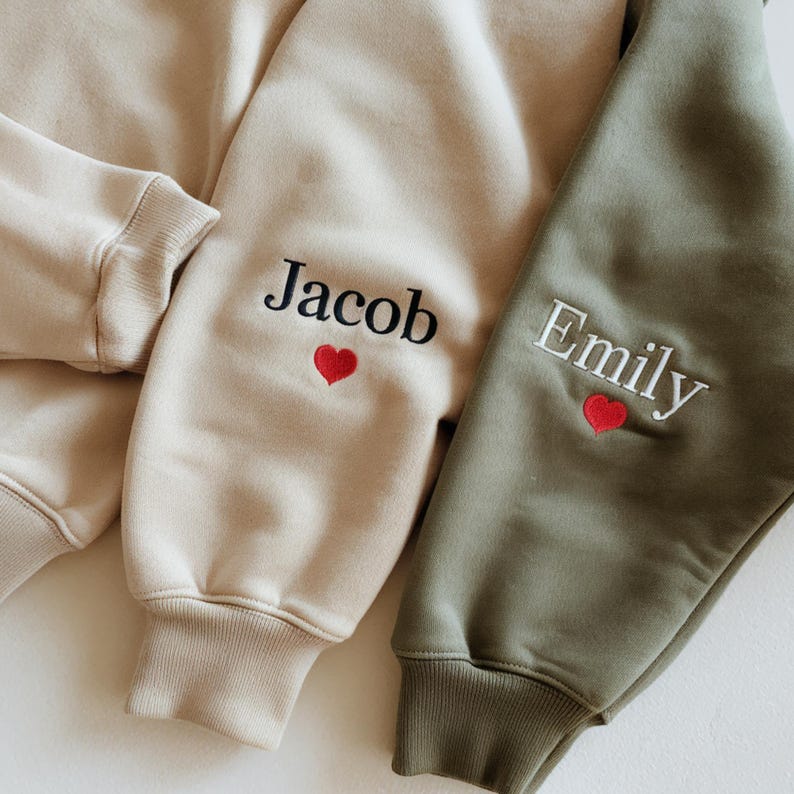 Embroidered Mom and Dad Matching Sweatshirts Mama Sweatshirt, Pregnancy Announcement, Mother's Day Gift for Mom, Dad Gift, Mom Birthday Gift