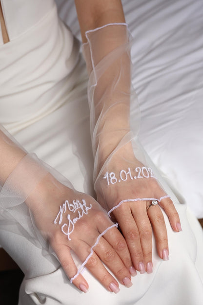 Custom Bridal Gloves with Embroidered Name & Date, Fingerless Tulle Wedding Gloves, Elegant Handmade Bride Accessory